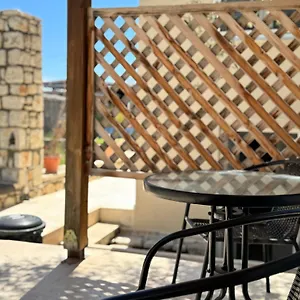 toneas-vacation-house.albaniahotels.org/